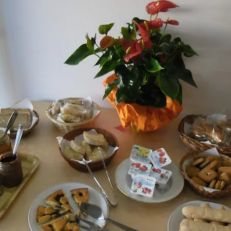 Bed and Breakfast Canne Al Vento 3*